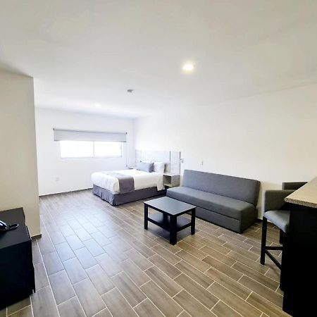 Sr Suites Запопан Екстериор снимка