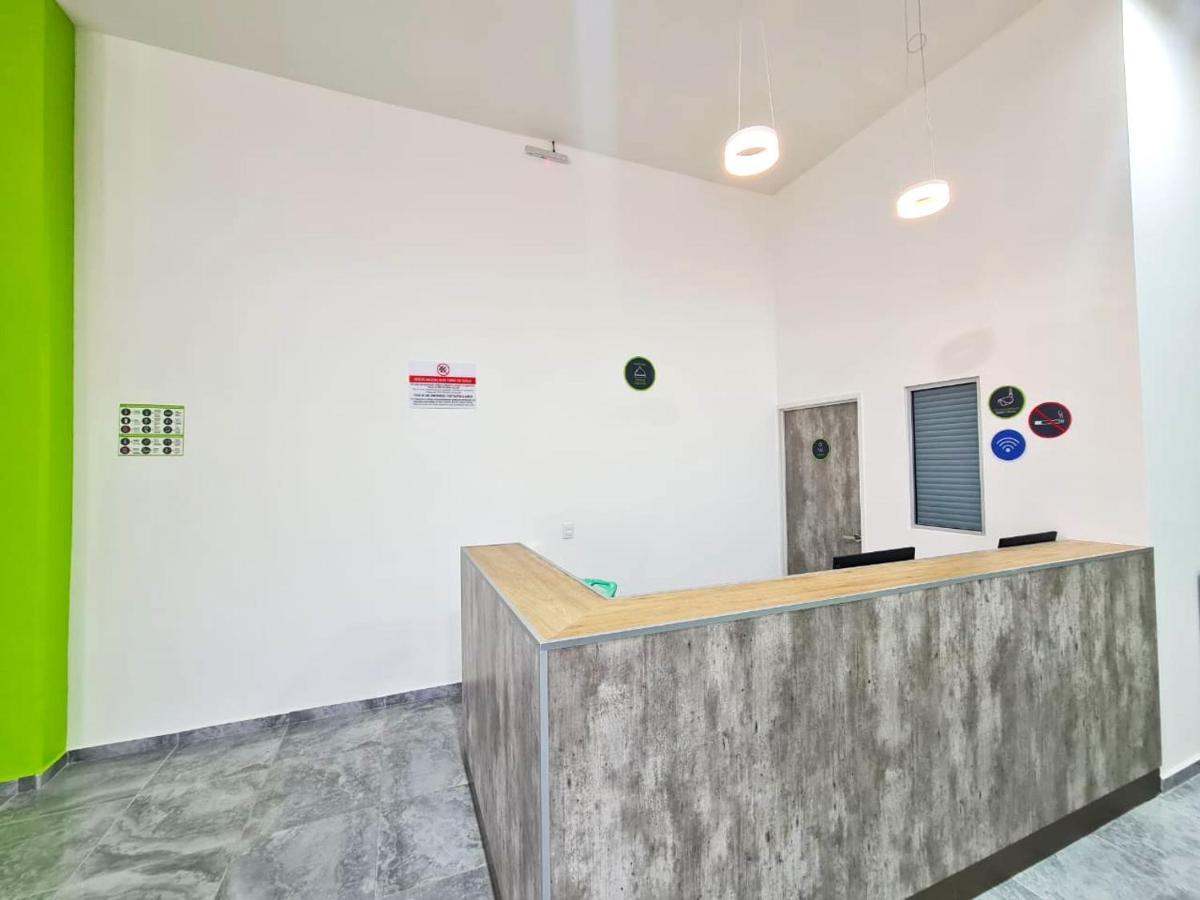 Sr Suites Запопан Екстериор снимка